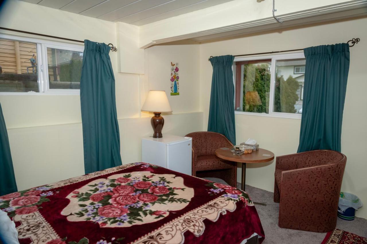 Guest Suite - Private Retreat - J-1 アボッツフォード エクステリア 写真