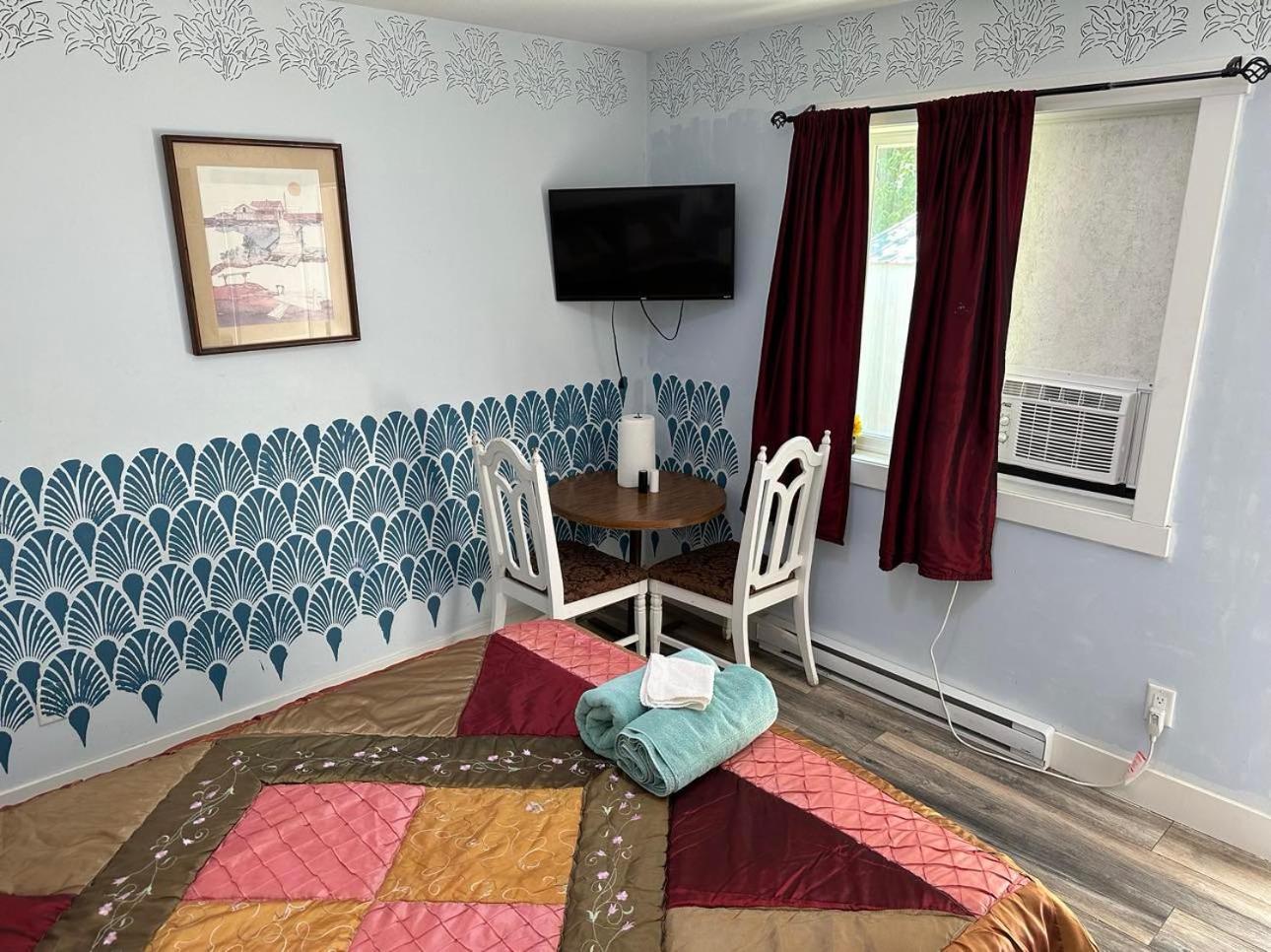 Guest Suite - Private Retreat - J-1 アボッツフォード エクステリア 写真